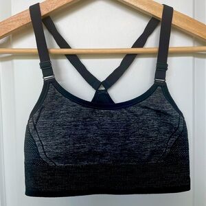 Black sports bra